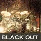 Blackout (NL) : Black Out